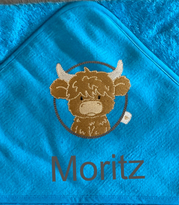 Baby-Handtuch Hochland-Rind (personalisiert)