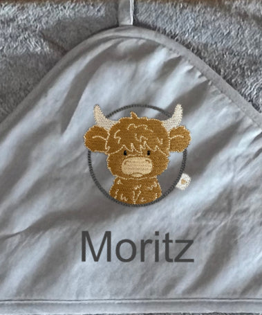 Baby-Handtuch Hochland-Rind (personalisiert)